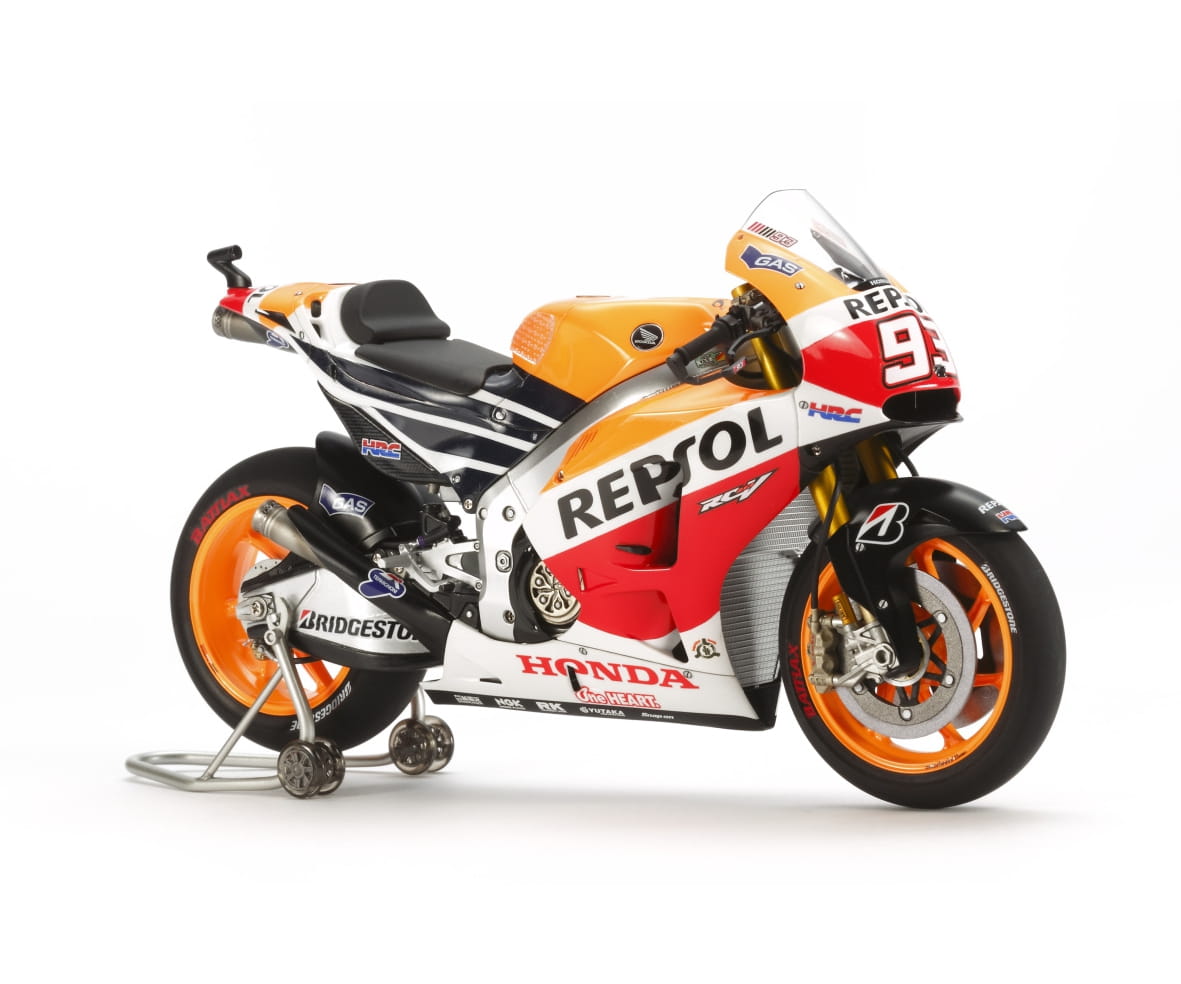 Tamiya_Repsol_Honda_RC213V_14_CT-300014130_1.jpeg