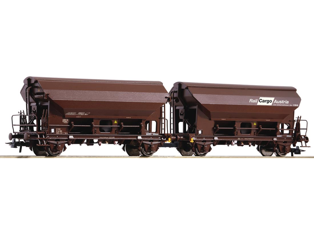 freight-car-Swivel-roof-car-Double-unit-OeBB-Roco-76022_b_0.jpg