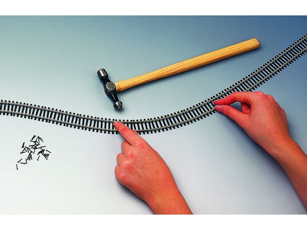 track-flexible-970mm-Hornby-R621_b_0.jpg
